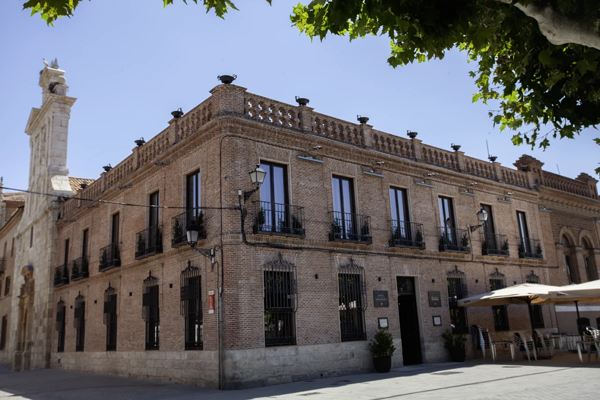 fachada casa de las cráteras