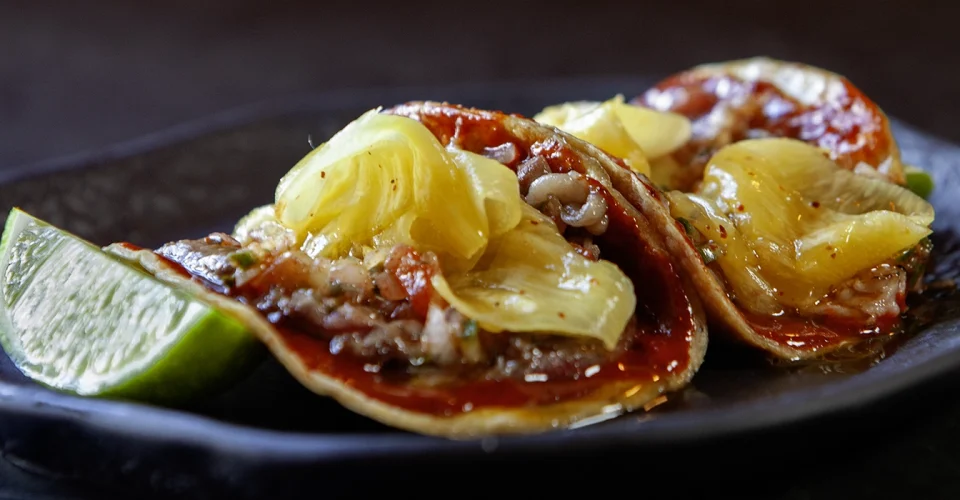 plato homenaje premio cervantes Gonzalo Celorio